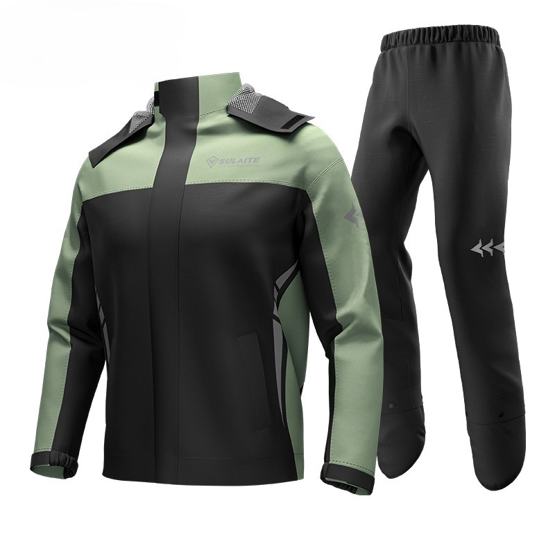 オックスフォード製バイク用レインスーツ 防水ジャケット＆パン - Cycling Commute Jacket のレビューと価格